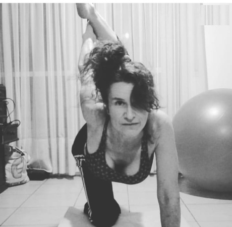 Postura de piso - Mariana Camurati